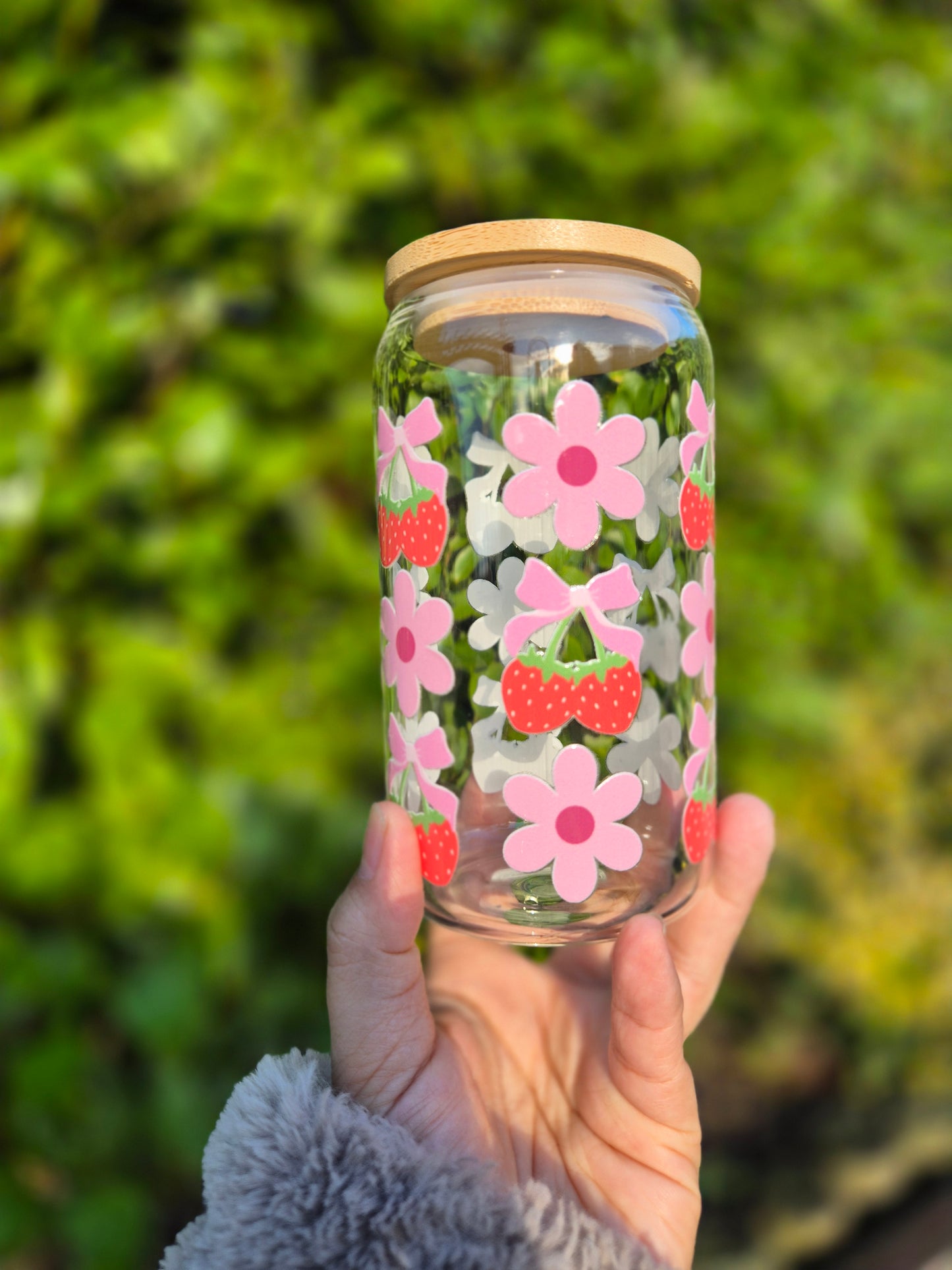 Strawberry and Flower Glasscan 470ml