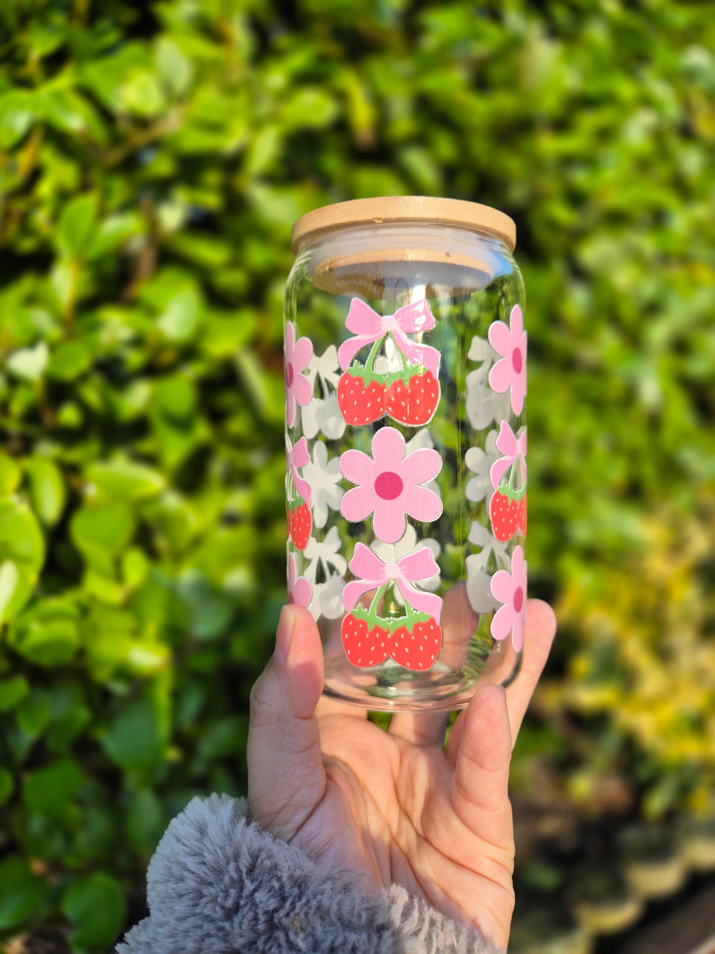 Strawberry and Flower Glasscan 470ml