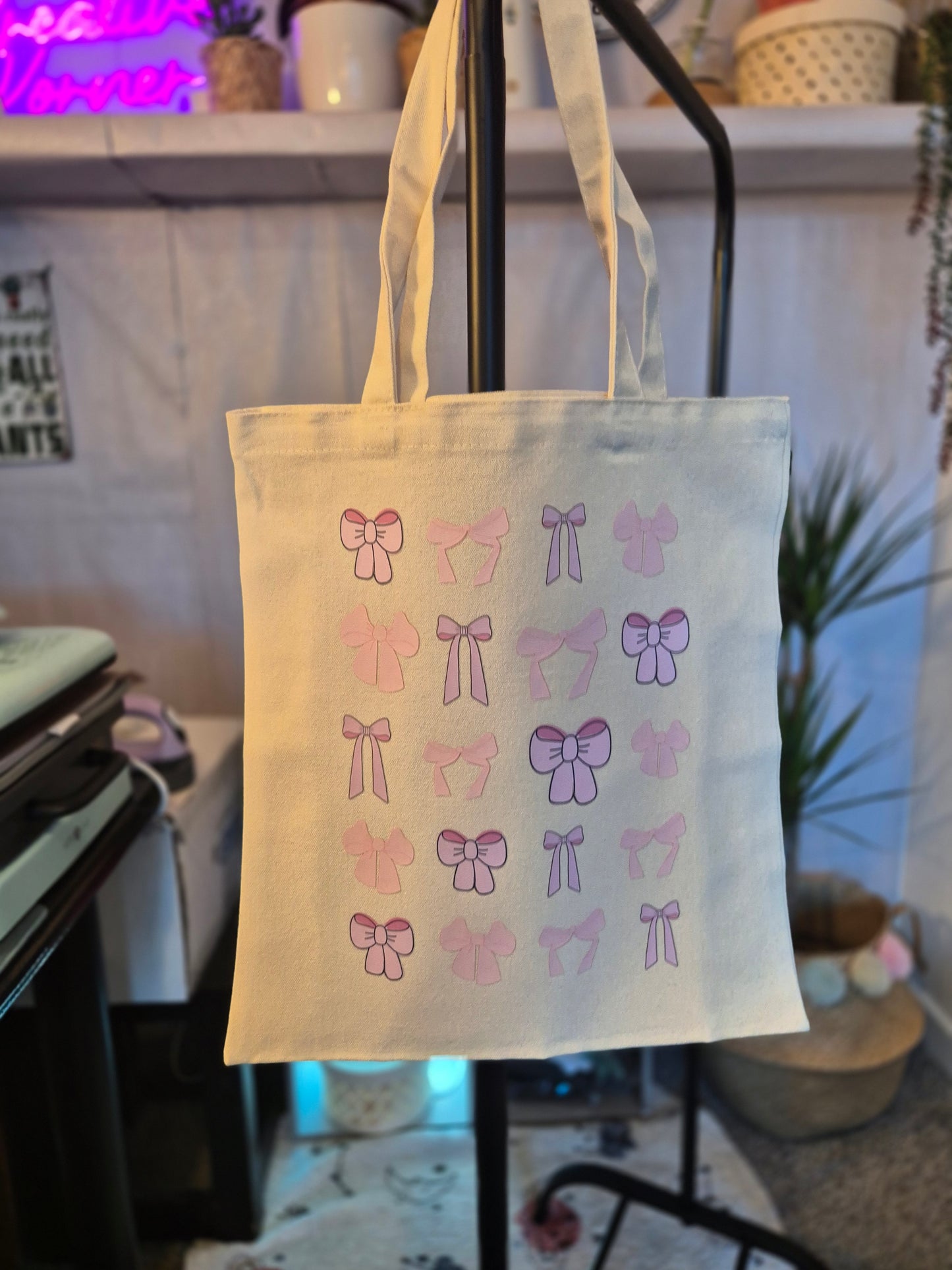 Tote Bag in Natural Canvas Color with Coquettes size in cm 35Wx40H